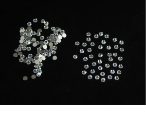 KAMIENIE OZDOBNE SWAROVSKI 20 szt