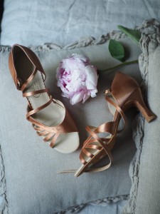 Dámské taneční boty XG-101 SATÉN ANG. TĚLOVÁ TMAVÁ