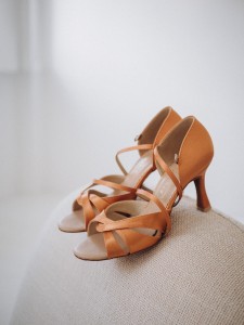 Dámské taneční boty PAS3-100 ANGLICKÝ SATÉN  TĚLOVÁ TMAVÁ