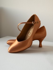 Dámské taneční boty STD-V-03 ANGLICKÝ SATÉN TĚLOVÁ TMAVÁ