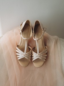 nina satén ang. tělová světlá