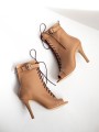 Julia Camel-7.jpg